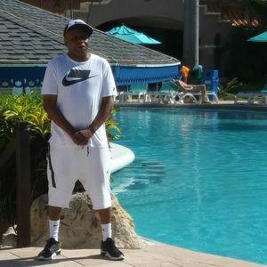 Meet your Posher, Benjamin